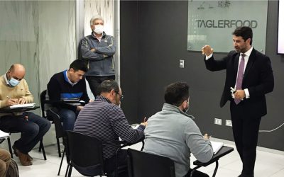 Ricardo Hernández visita Tagler Food en Chile